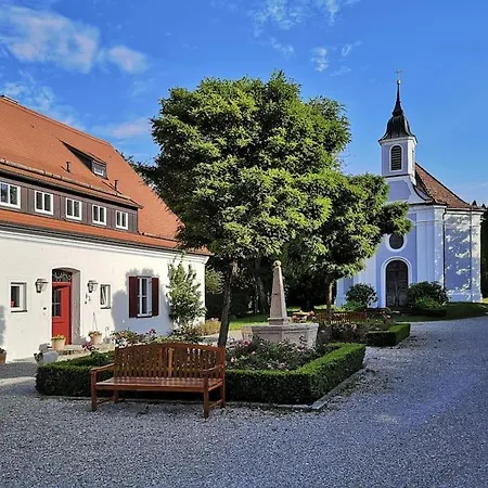 Apartment Gutshof In Seenaehe *