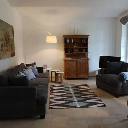 Gutshof In Seenaehe Apartment *