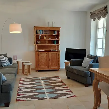 Apartment Gutshof In Seenaehe