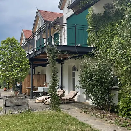 Apartment Gutshof In Seenaehe *